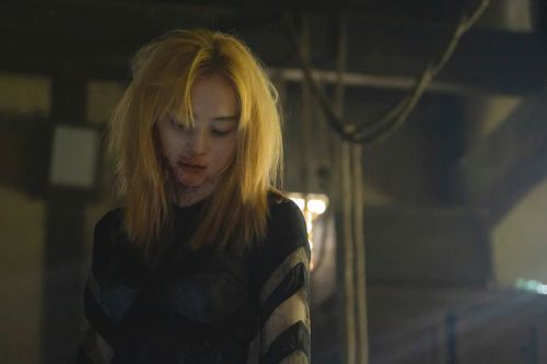 唱歌的六个女人 唄う六人の女