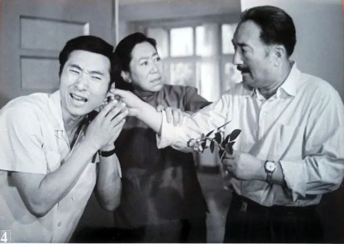 瞧这一家子