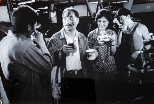瞧这一家子