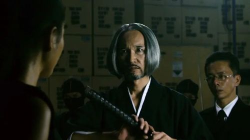 美女武士