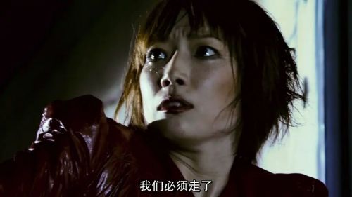 美女武士