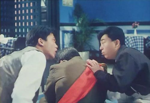 僵尸翻生