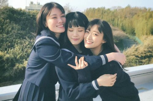 13月的女孩 