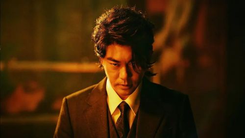 西装暴徒