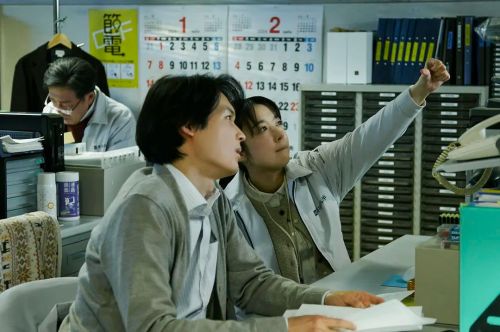 黎明的一切 夜明けのすべて