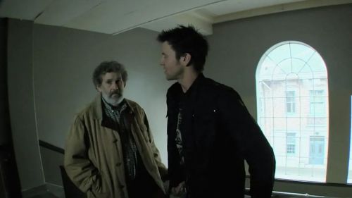 墓地邂逅