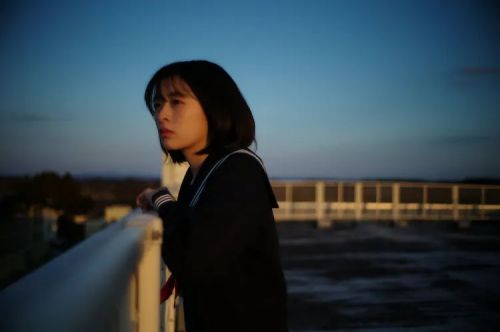 那夜我们行向彼方
