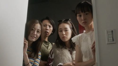 四人姉妹