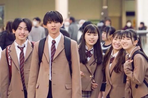 烦恼着恋爱的惠莉 恋わずらいのエリー