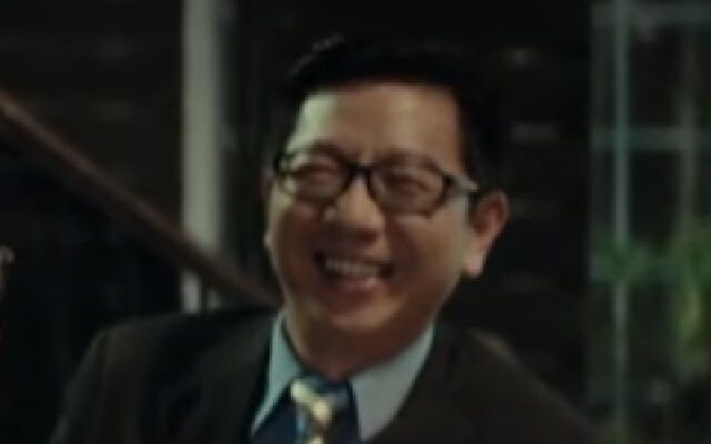 《暗色天堂》