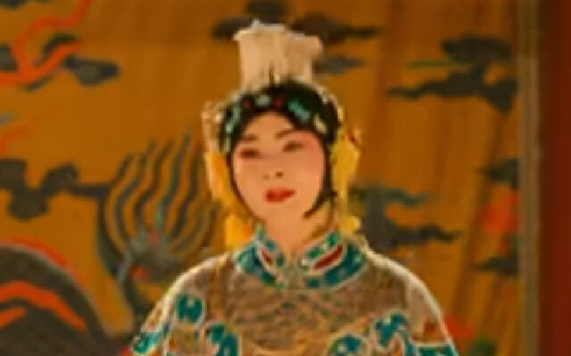 《戏台》发布片尾曲MV