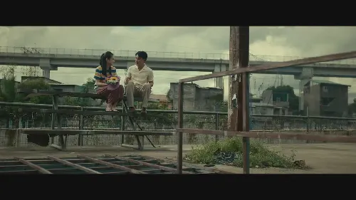 77 号顶层公寓