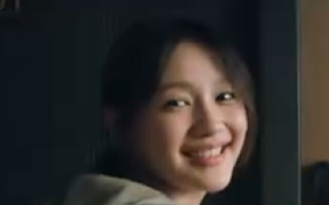 《邻人可疑》终极预告