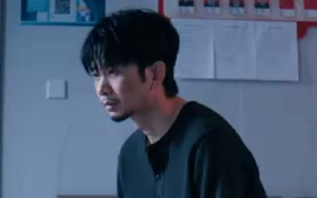 《邻人可疑》情感版预告