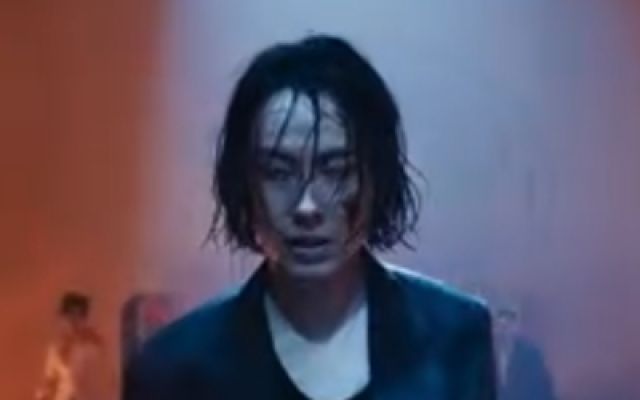 《重生2》发布“百人清算”正片片段