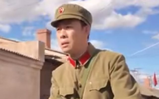 《神探之痕迹》发布“传奇一生”特辑