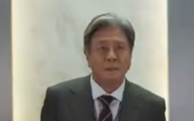 《实习生》正式预告