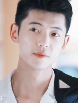 李泉成