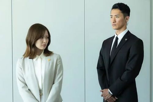 恋爱保镖24小时 恋する警護24時