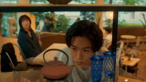 周日晚上左右…… 日曜の夜ぐらいは…