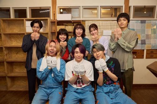 周日晚上左右…… 日曜の夜ぐらいは…