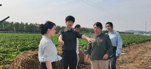 新村喜事