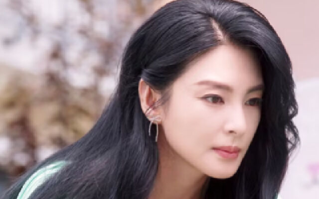 前婆婆上门抢孩子！机灵小儿子将计就计骗红包