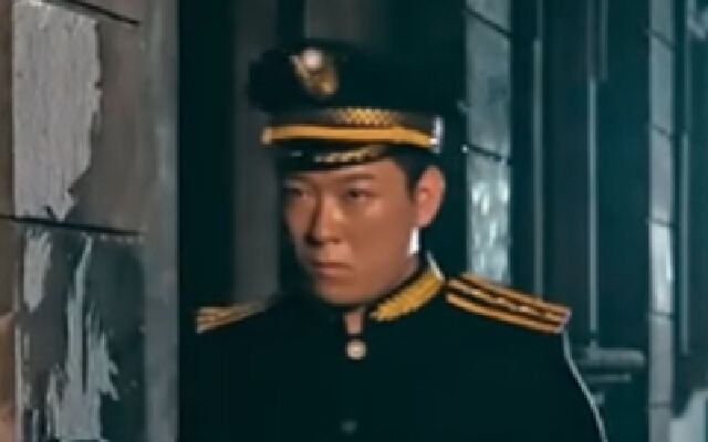 男主陷入重重危机，身边的每一个人到底谁值得信任