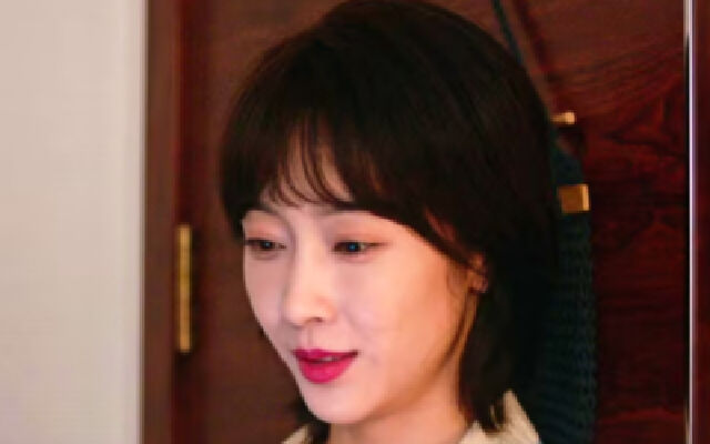 叛逆女记者被安排相亲，一言不合爆笑改群名