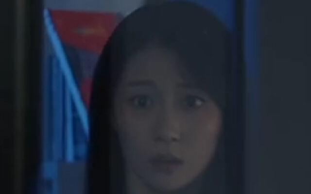 《她从深渊来》预告