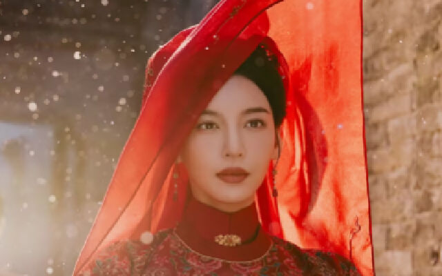 女人的婚姻成为家族“养料”？乖僻寡嫂诉说心酸！
