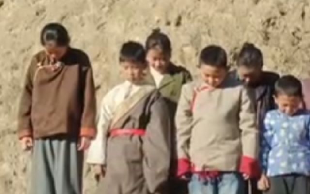 《爱在山海间》定档预告