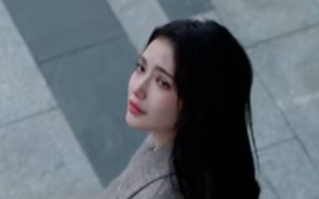 《她的局》定档预告